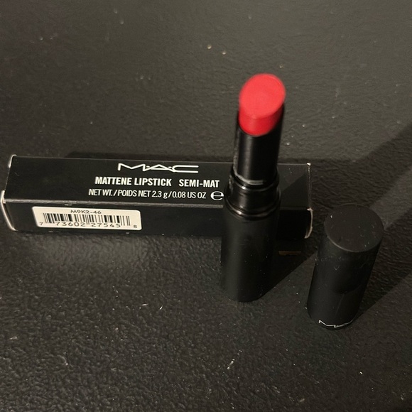 MAC Cosmetics Mattene Semi-Matte Lipstick in ‘Eden Rouge’ - Limited Edition - Picture 5 of 6